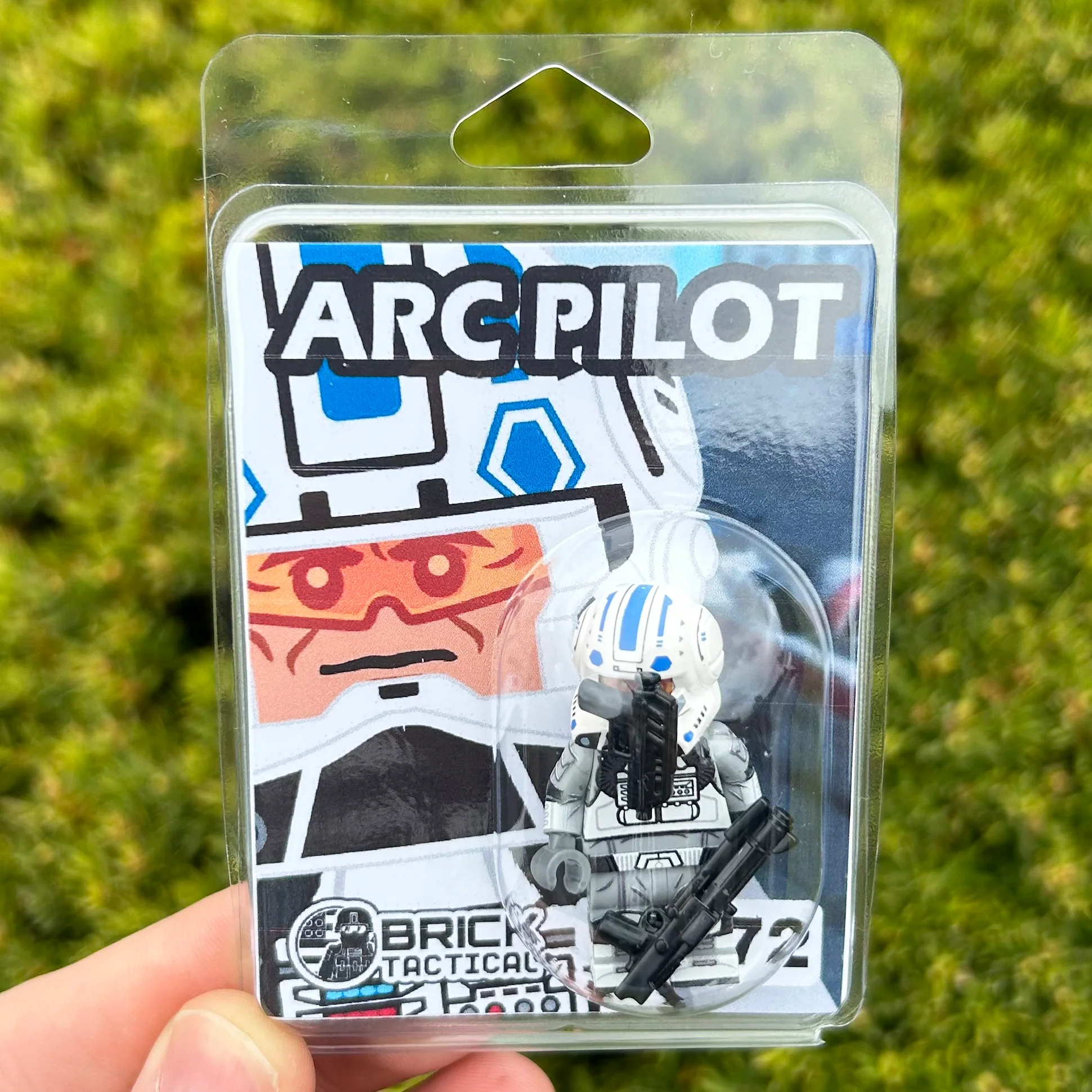 ARC Pilot - LIMITED EDITION 1/72 - Image 2