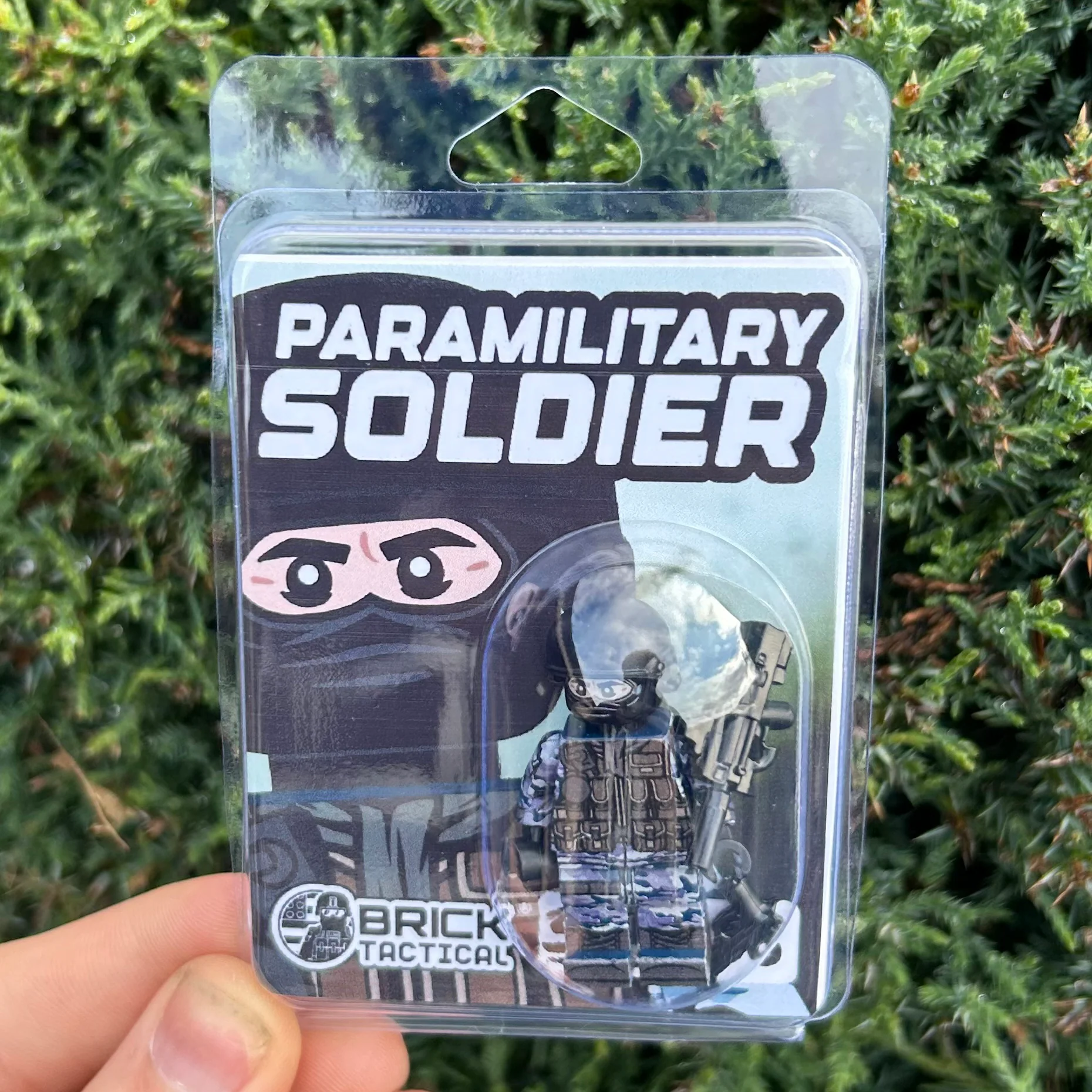 Paramilitary Soldier - LIMITED EDITION 1/72 - Image 2