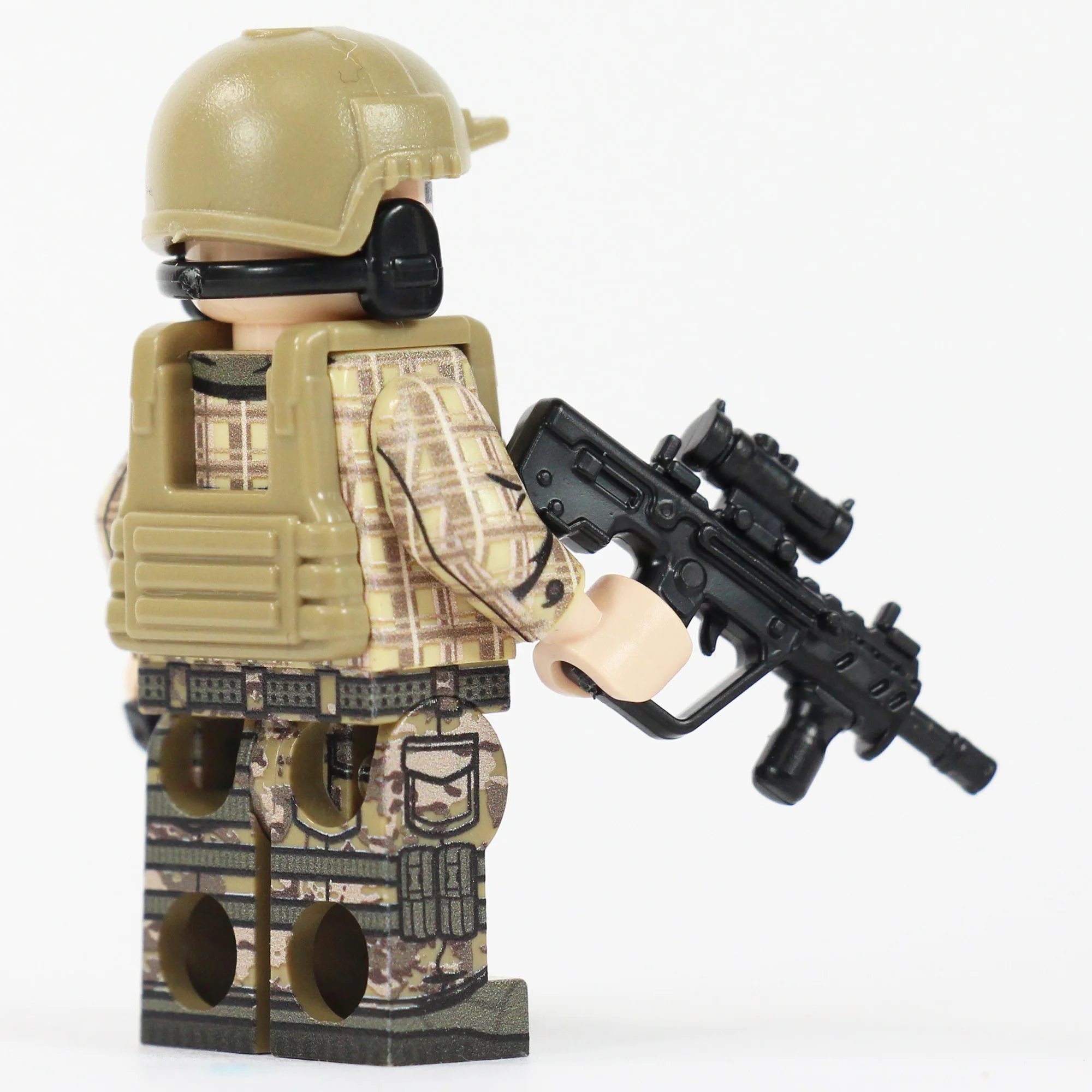Private Military Contractor (Tan) - LIMITED EDITION 1/144 - Image 3