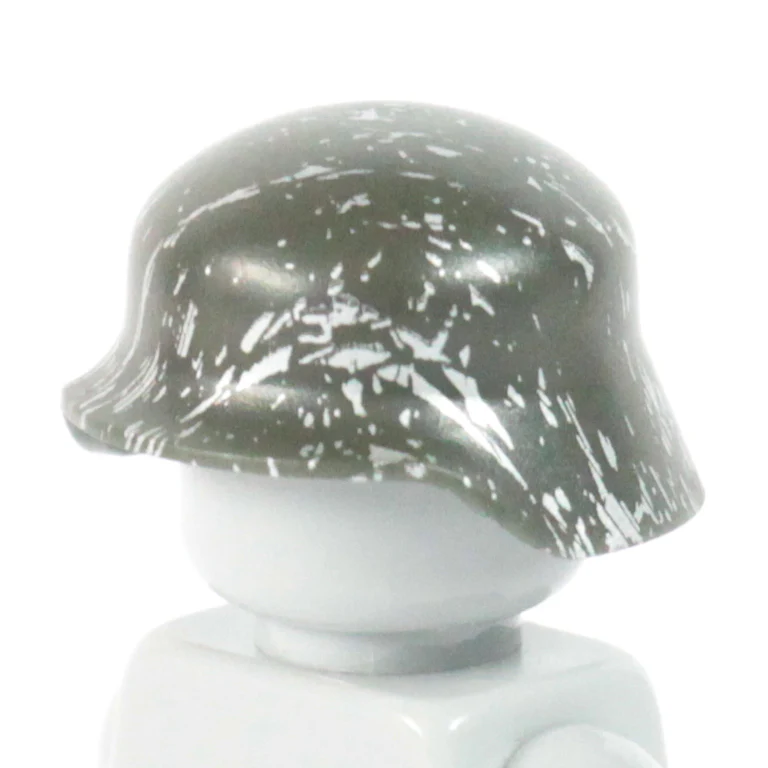 Scratched Stahlhelm - Image 2