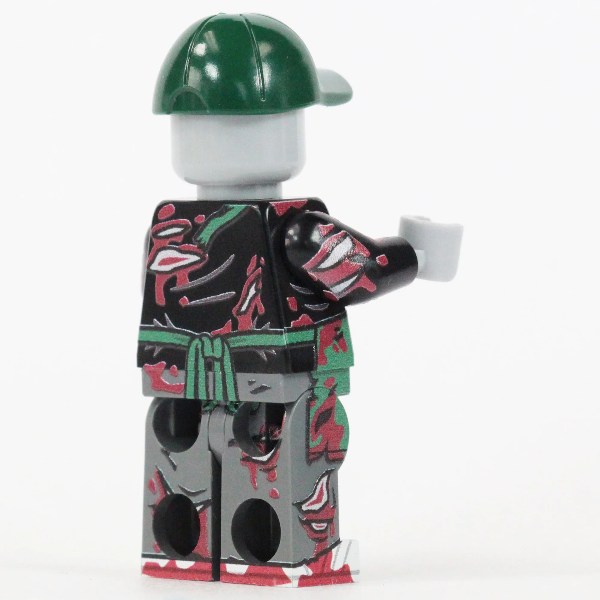Zombie Barista - LIMITED EDITION 1/72 - Image 3